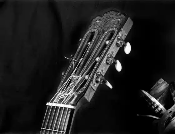 gitara klasyczna lutnicza główka fot. Pixabay